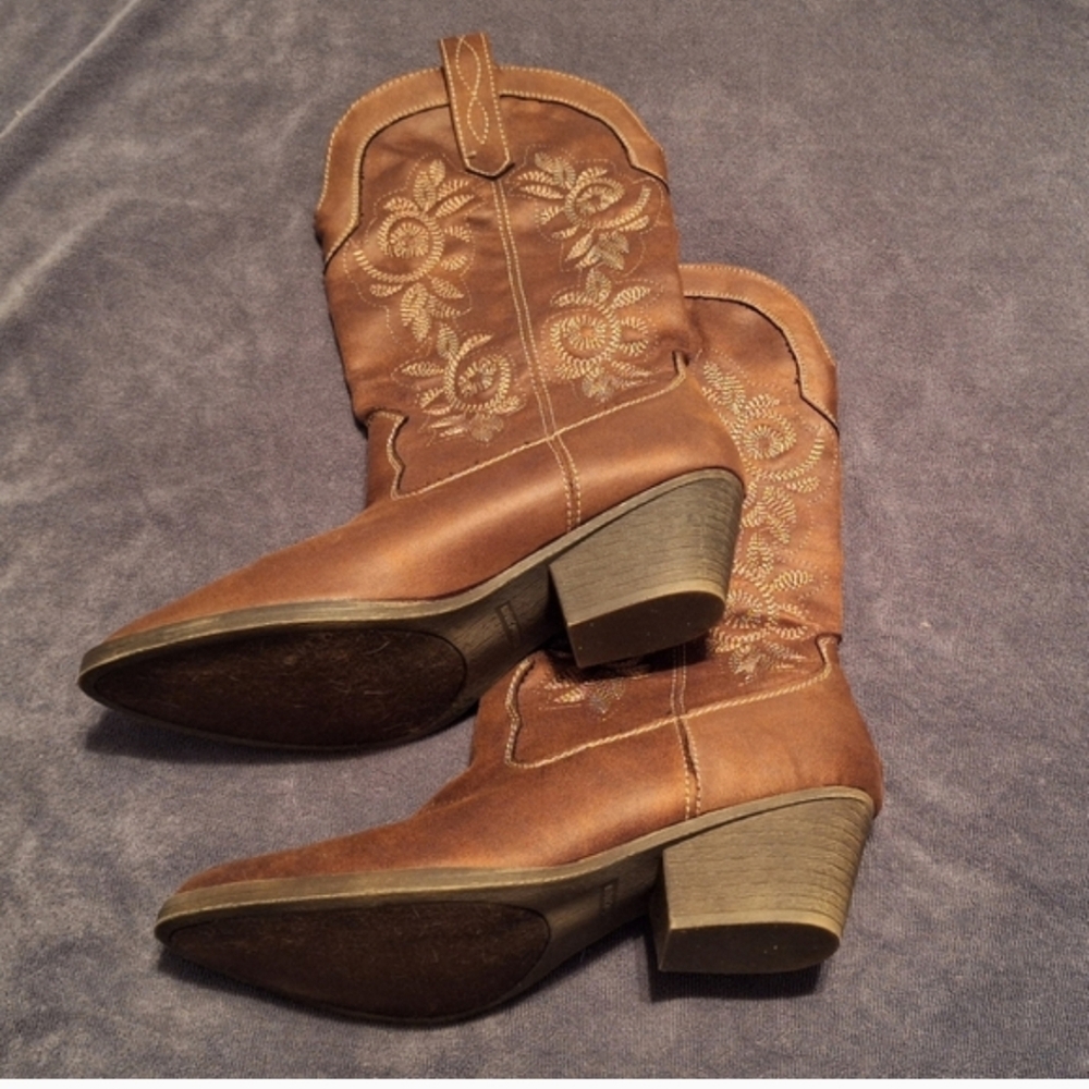 Rampage Brand Fabric Cowboy Boots, 7.5M - Picture 3 of 5